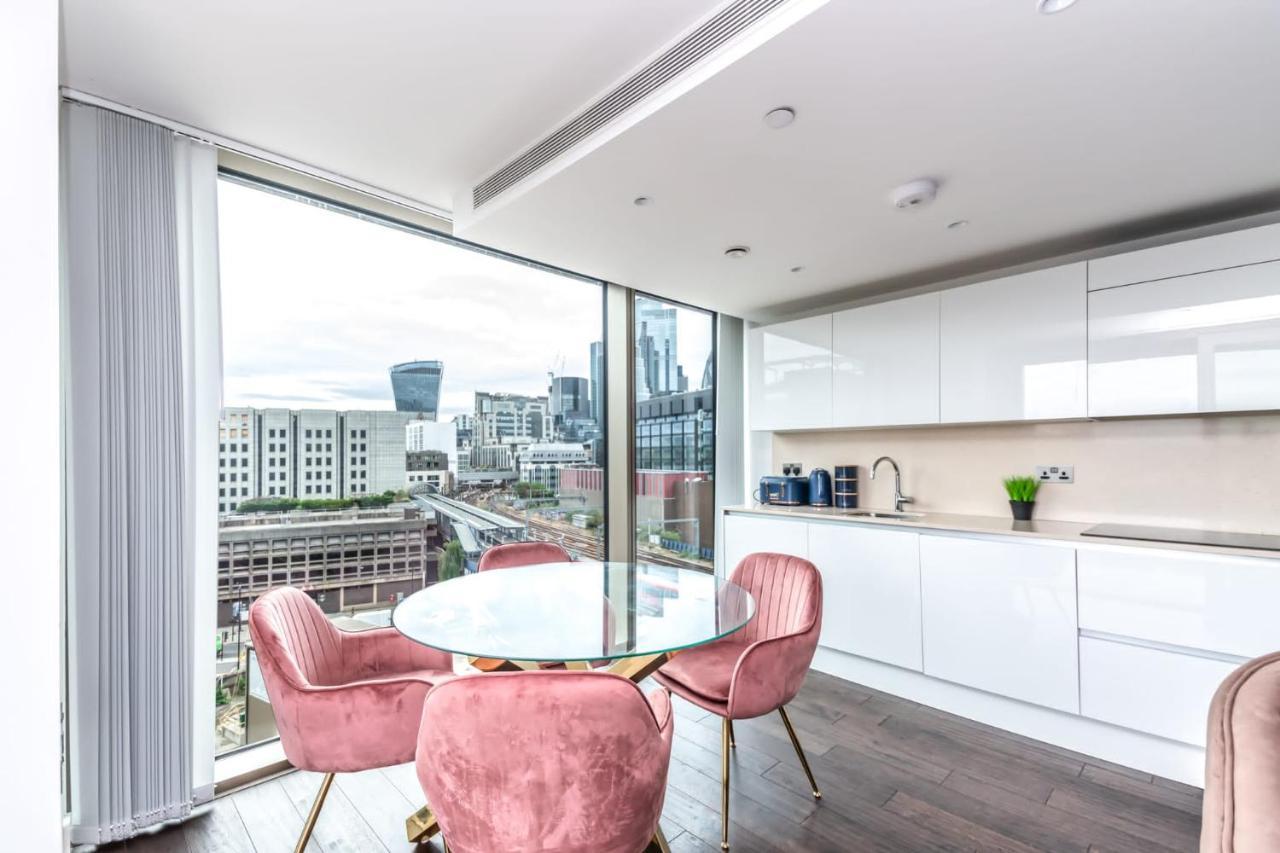 Luxury 2 Bedroom Apartment In Tower Hill Londen Buitenkant foto