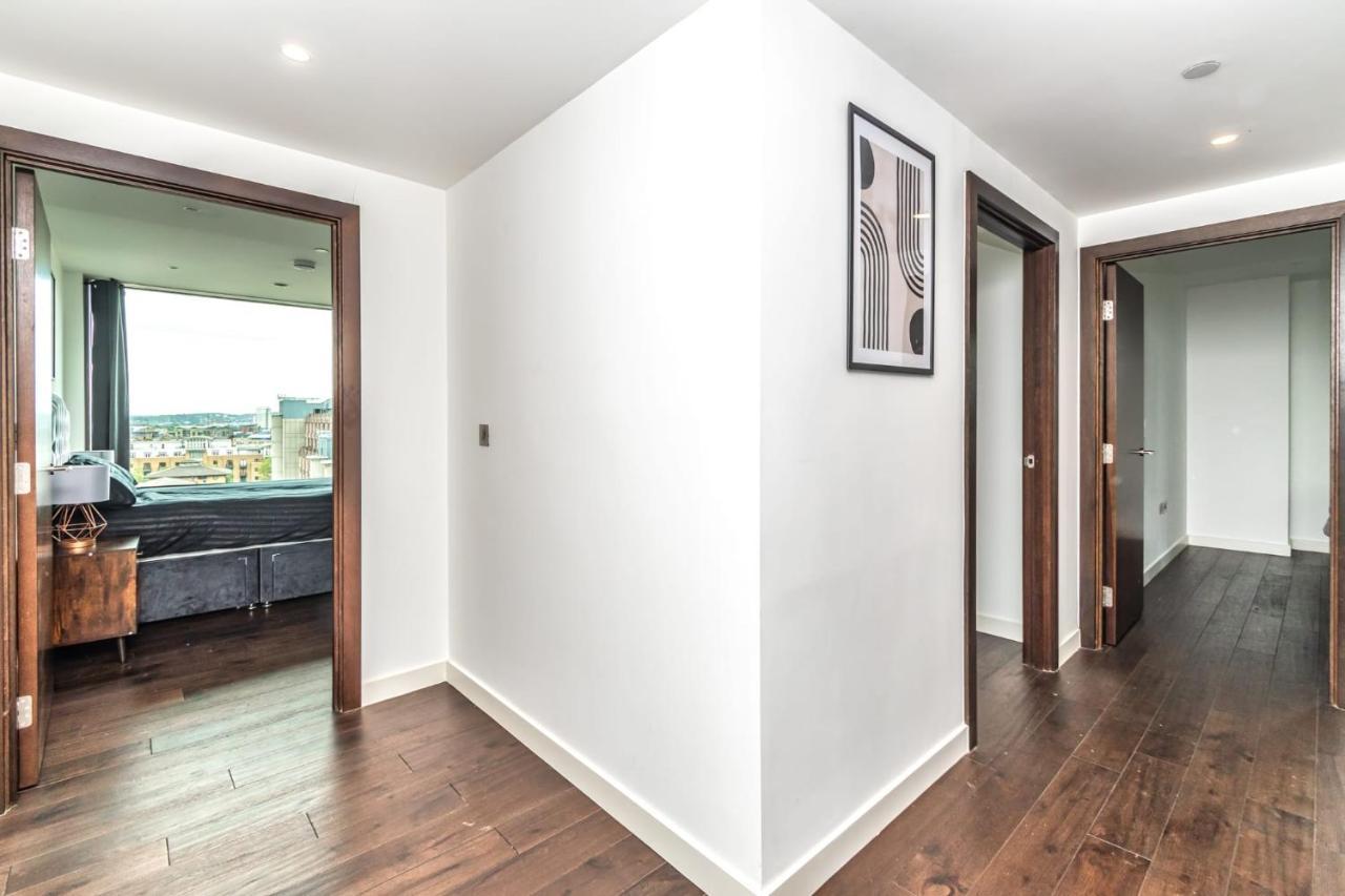 Luxury 2 Bedroom Apartment In Tower Hill Londen Buitenkant foto